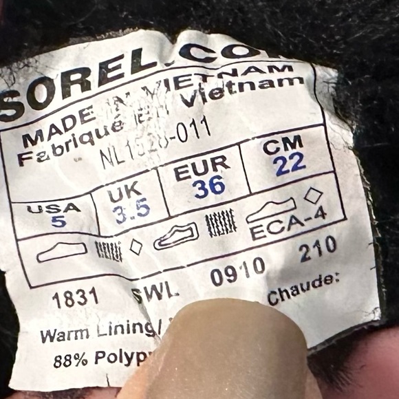 SOREL Women's/ Teen Black & Red Buffalo Plaid Winter Boots 5 Torino Waterproof - Picture 7 of 7